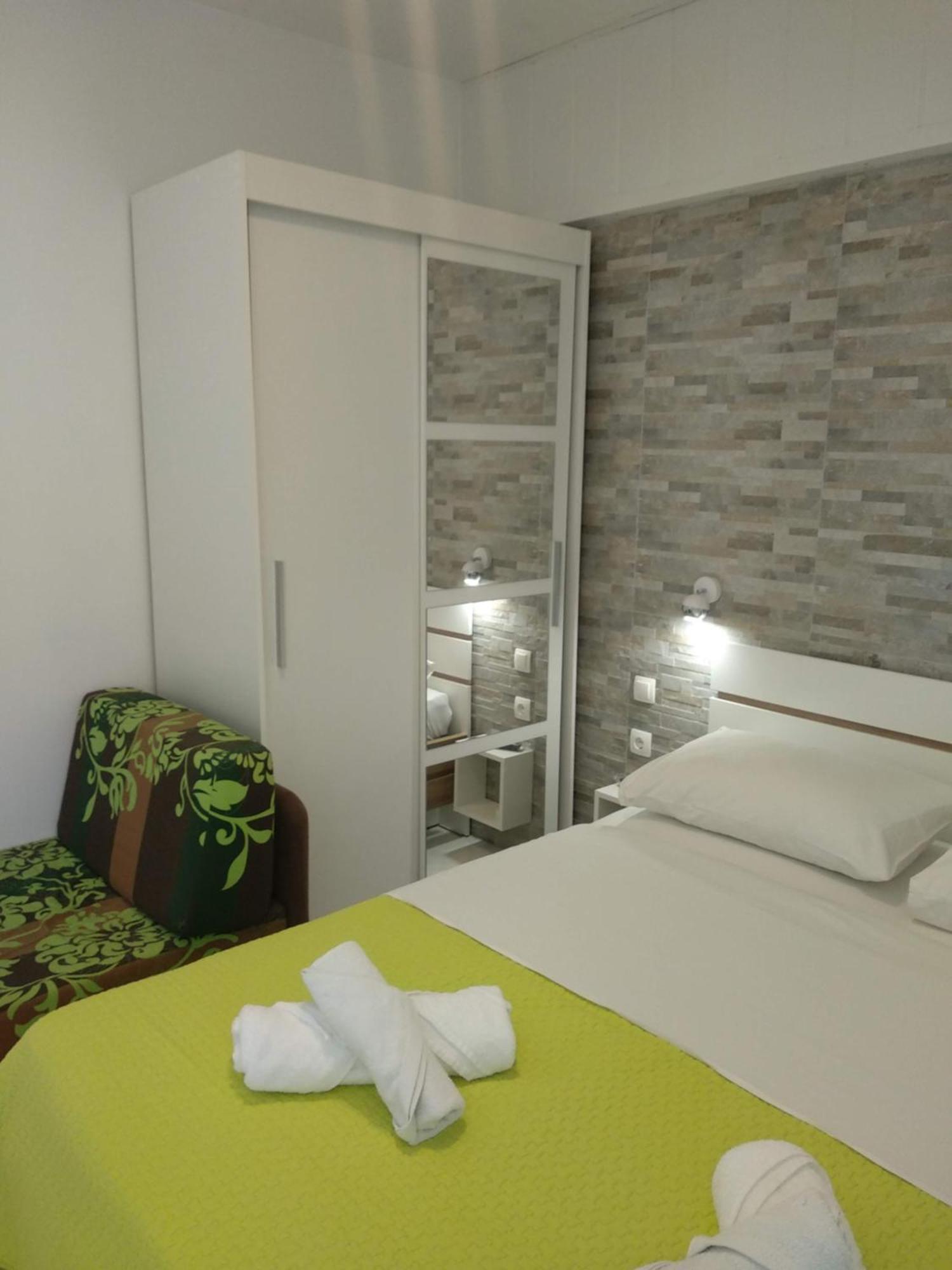 Apartments Meri Vodice Bagian luar foto