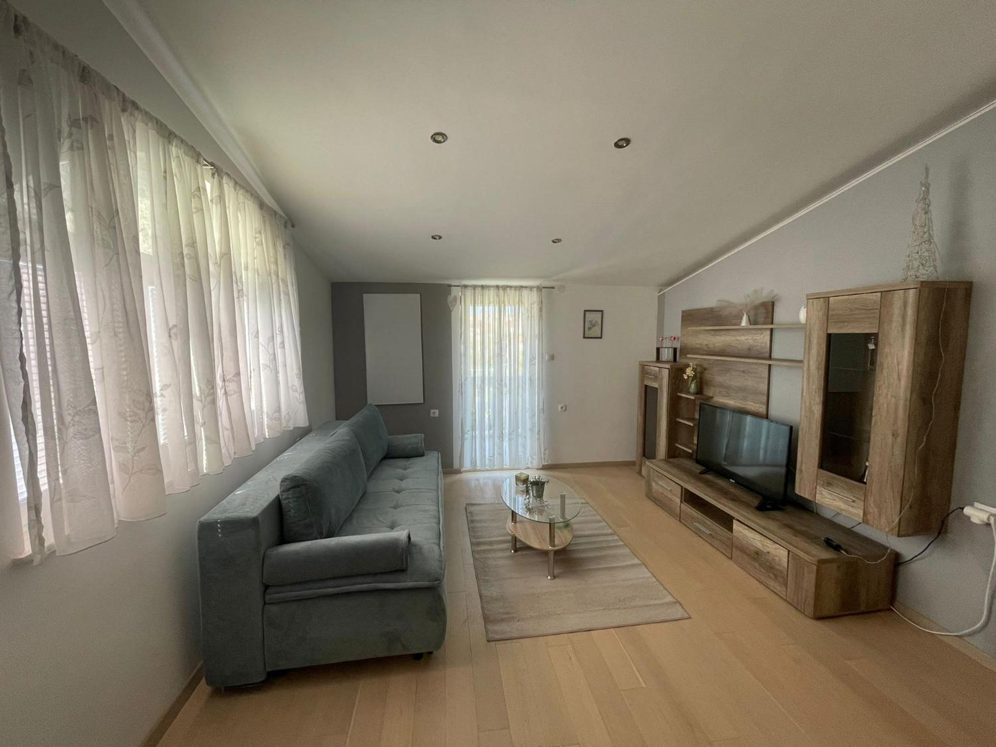 Apartments Meri Vodice Bagian luar foto