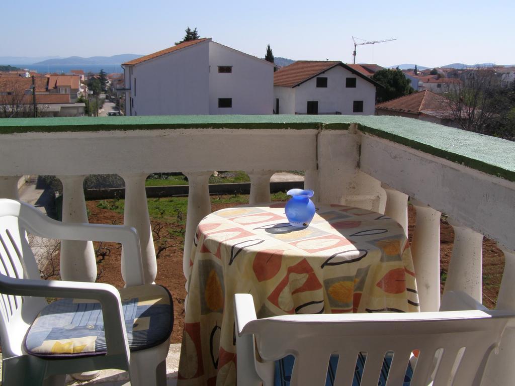 Apartments Meri Vodice Bagian luar foto