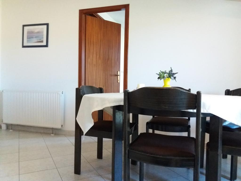 Apartments Meri Vodice Bagian luar foto