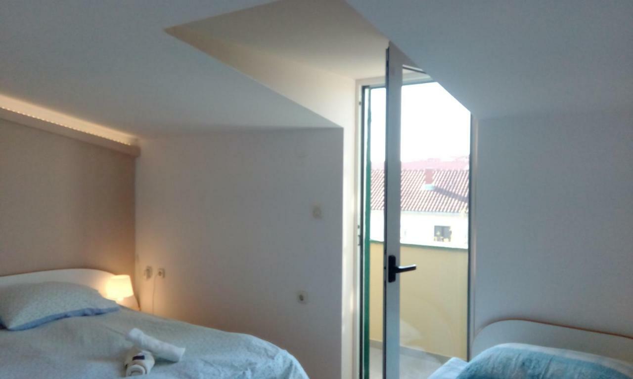 Apartments Meri Vodice Bagian luar foto